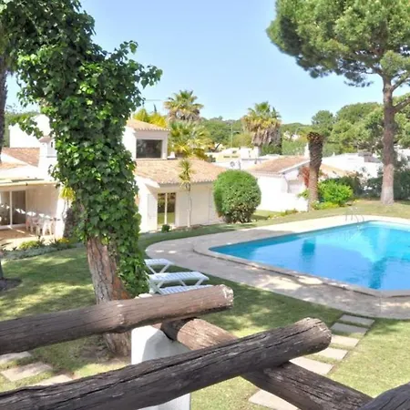 Large Private Pool With 5 Suites, Free Air Conditioning Villa Quarteira