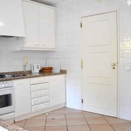 Villa Large Private Pool With 5 Suites, Free Air Conditioning Quarteira