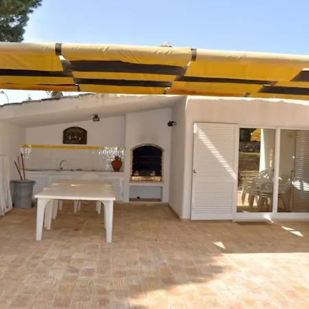 Large Private Pool With 5 Suites, Free Air Conditioning Villa *