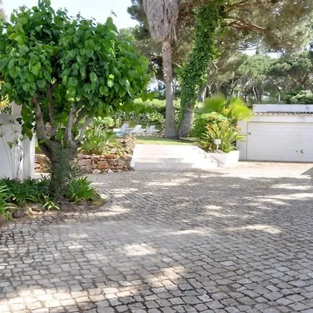 Large Private Pool With 5 Suites, Free Air Conditioning Villa *