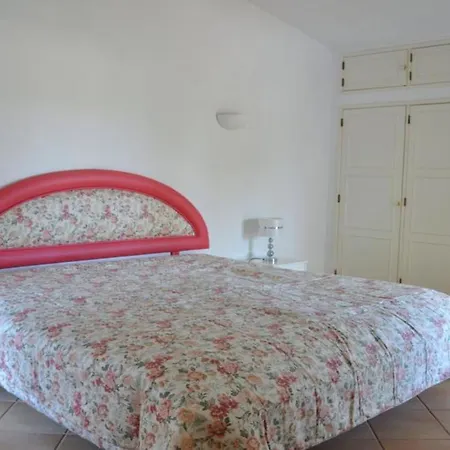 Large Private Pool With 5 Suites, Free Air Conditioning Quarteira